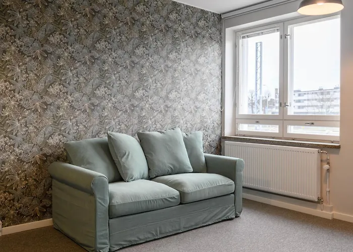 Apartamento Hangon Asema 5 - Yksioe Terassilla, Ei Yhtaeaen Porrasta *